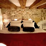 Le Clos De Sainte Croix *