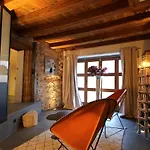 Le Clos De Sainte Croix