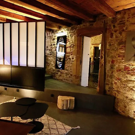 Le Clos De Sainte Croix Apartamento *