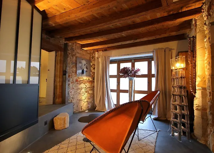 Le Clos De Sainte Croix