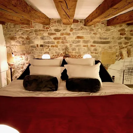 Le Clos De Sainte Croix *